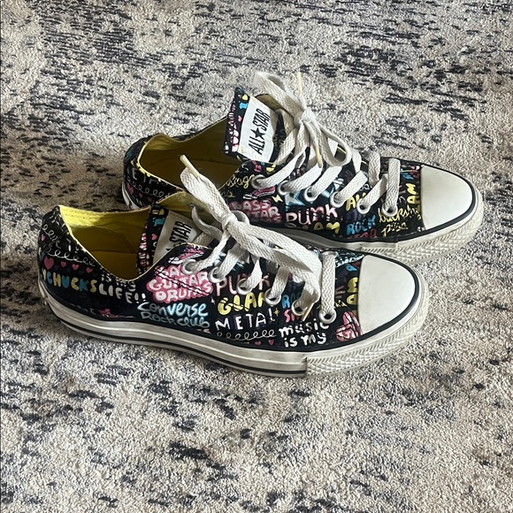 Converse Shoes - Converse low top